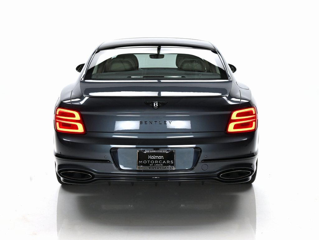New 2026 Bentley Flying Spur V8 AWD/4WD image 5