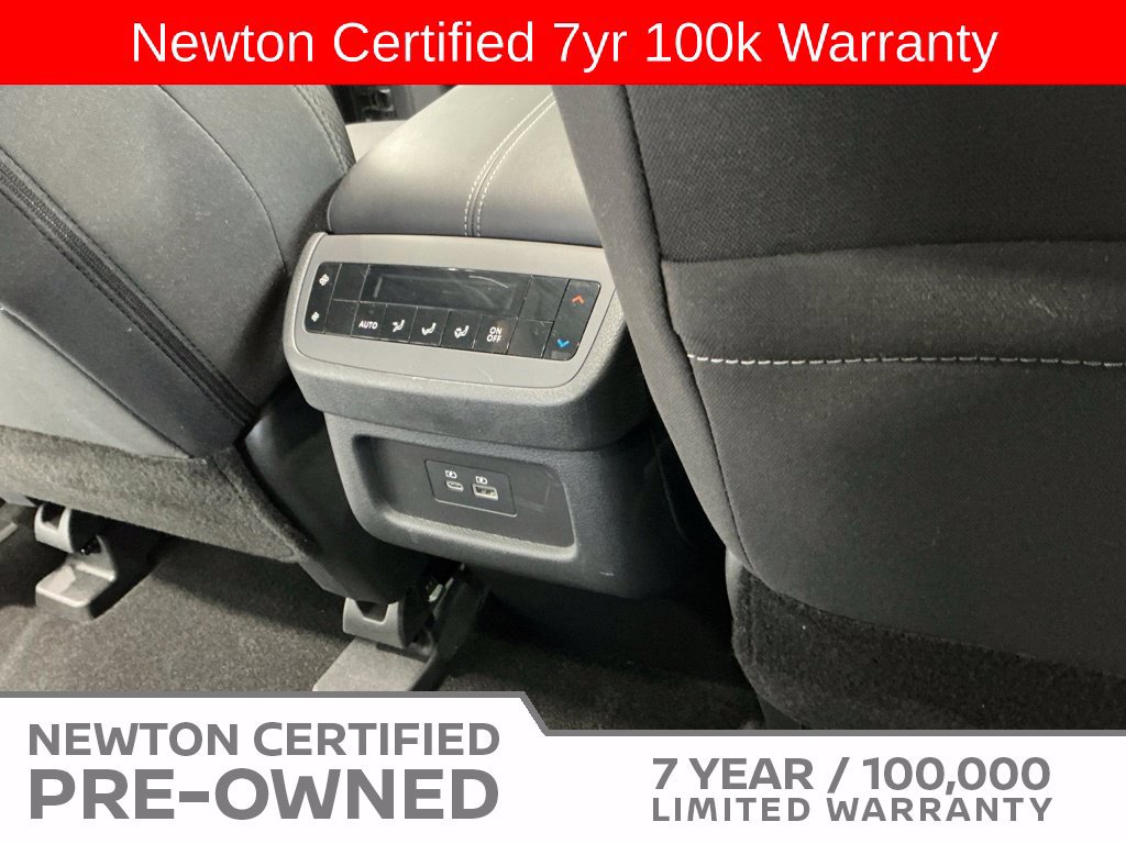 Used 2025 Nissan Pathfinder SV w/ SV Premium Package FWD image 20