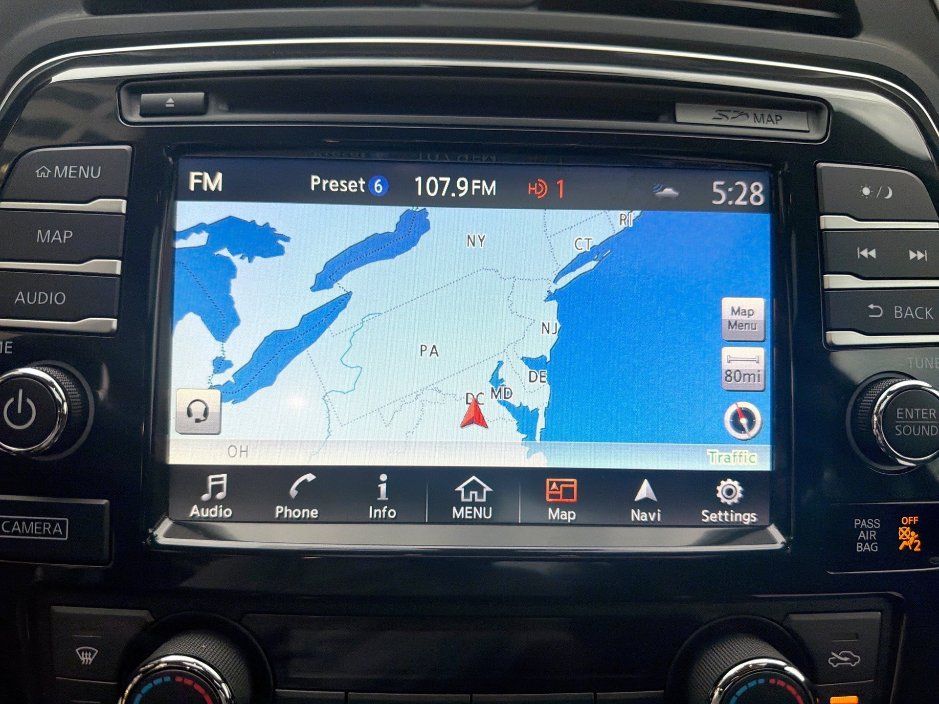 Used 2018 Nissan Maxima Platinum FWD image 20