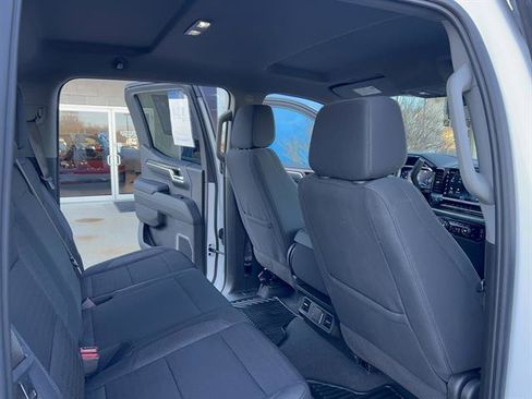 Used 2022 Chevrolet Silverado 1500 LT image 18
