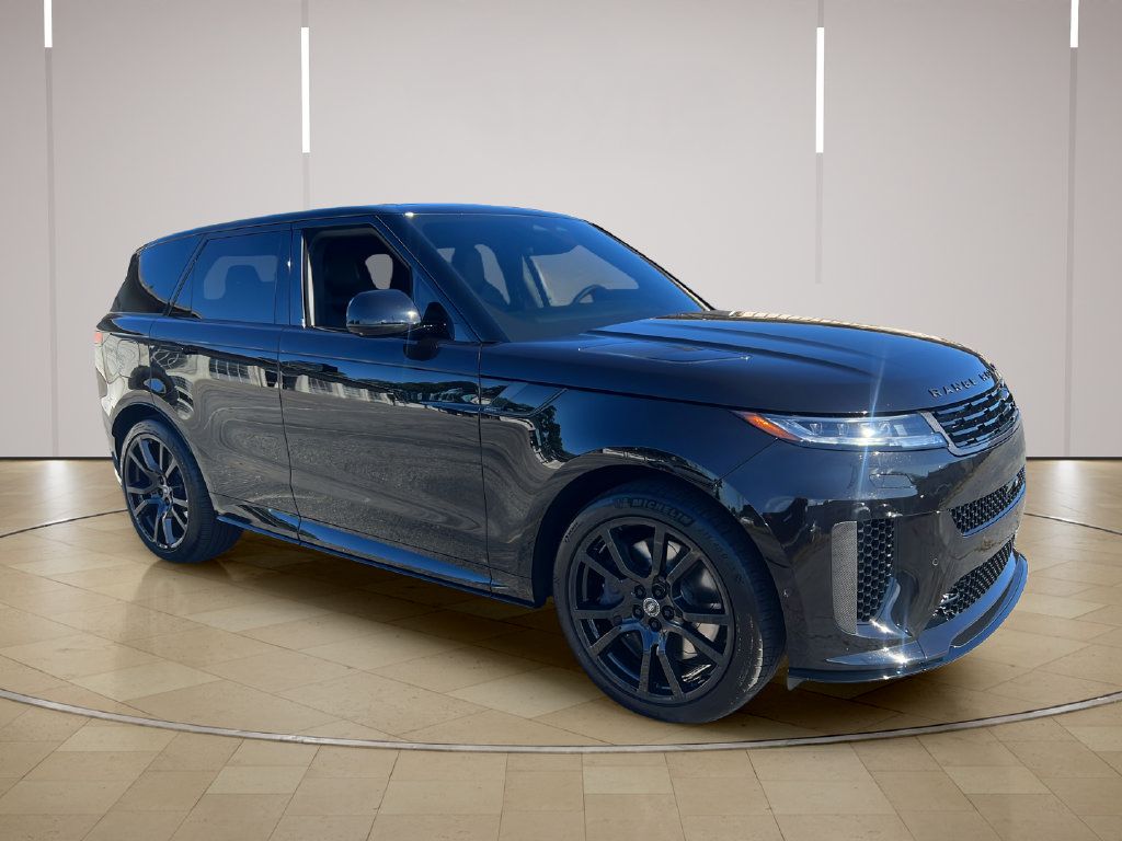 Used 2024 Land Rover Range Rover Sport AWD/4WD image 9