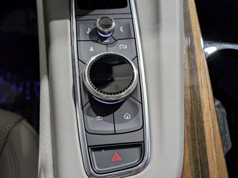 Certified 2024 Cadillac Escalade ESV Sport Platinum w/ LPO, ONYX Package image 20