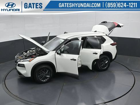 Used 2023 Nissan Rogue S FWD image 51