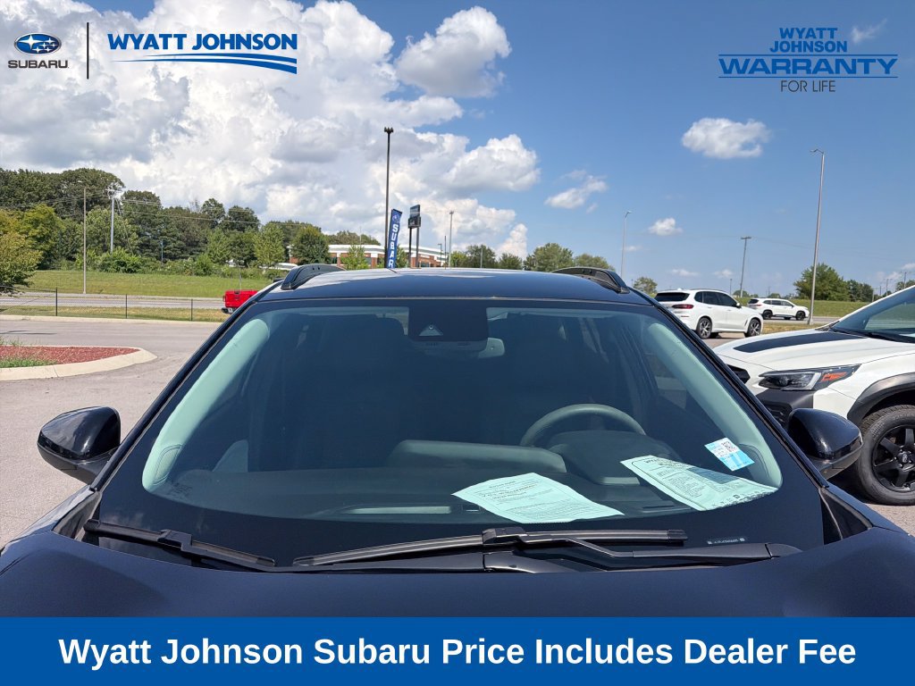 Used 2024 Chevrolet Trax LT FWD image 16
