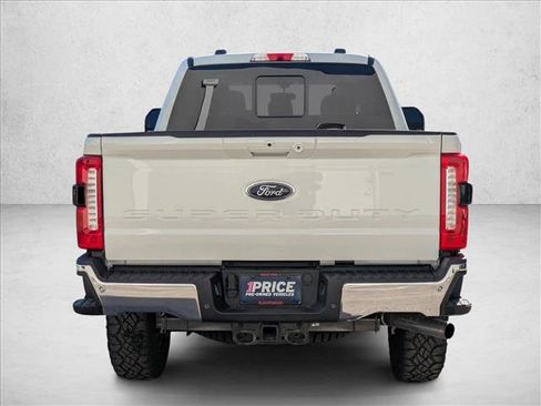 Used 2025 Ford F250 Lariat w/ Tremor Off-Road Package image 6