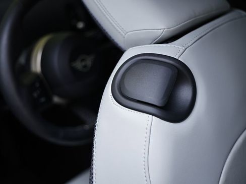 Used 2025 MINI Cooper S FWD image 22