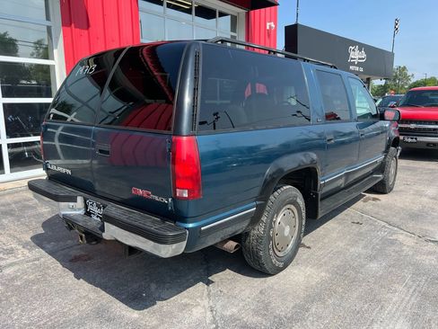 Used 1994 GMC Suburban 2500 image 7
