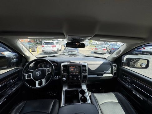 Used 2014 RAM 1500 Laramie w/ Convenience Group AWD/4WD image 14