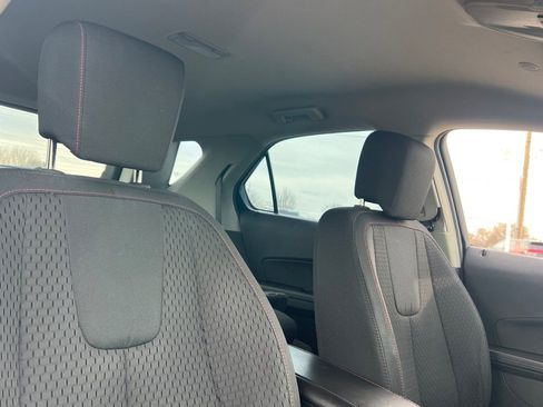 Used 2015 Chevrolet Equinox LS image 14