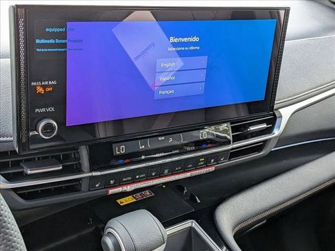 New 2026 Toyota Sienna Platinum image 11