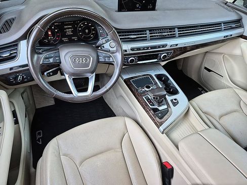 Used 2019 Audi Q7 2.0T Premium Plus w/ Premium Plus Package AWD/4WD image 31