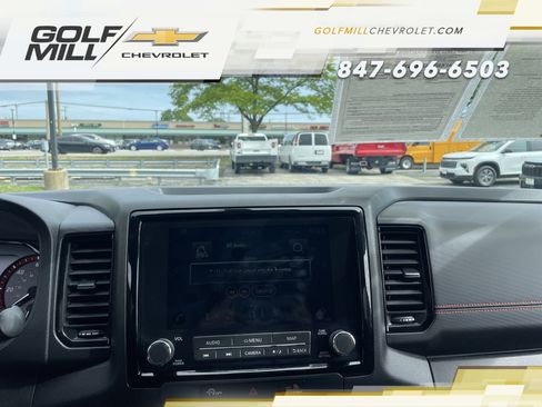 Used 2023 Nissan Frontier PRO-4X w/ Pro Convenience Package AWD/4WD image 10