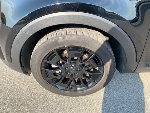 Used 2021 Kia Telluride EX w/ EX Premium Package AWD/4WD image 2