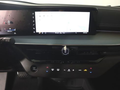 New 2026 Nissan Murano SL image 16