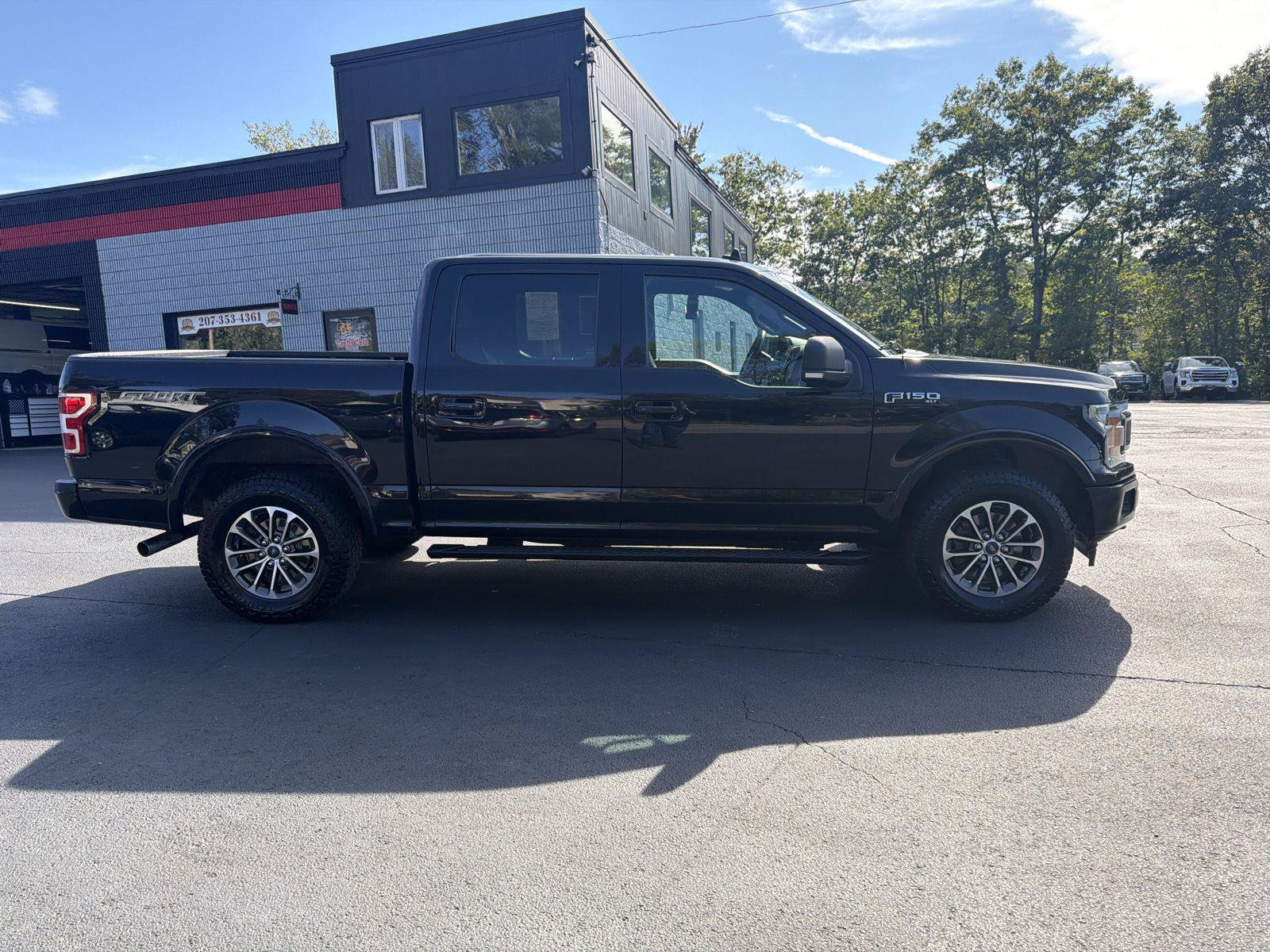 Used 2020 Ford F150 XLT w/ Equipment Group 302A Luxury AWD/4WD image 6