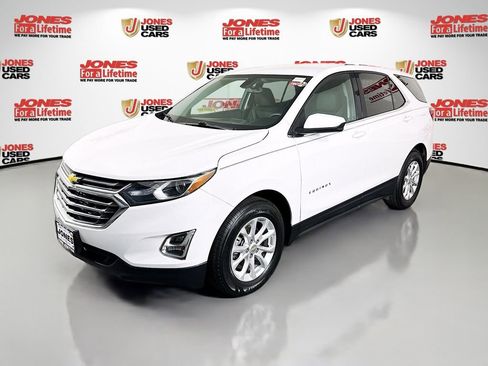 Used 2018 Chevrolet Equinox LT FWD image 11