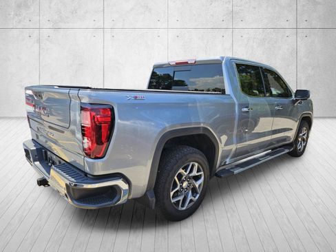 Used 2024 GMC Sierra 1500 SLT w/ SLT Premium Plus Package AWD/4WD image 10