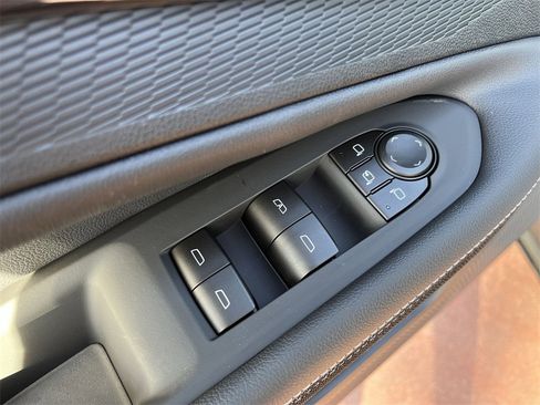 New 2026 Chevrolet Blazer EV LT image 22