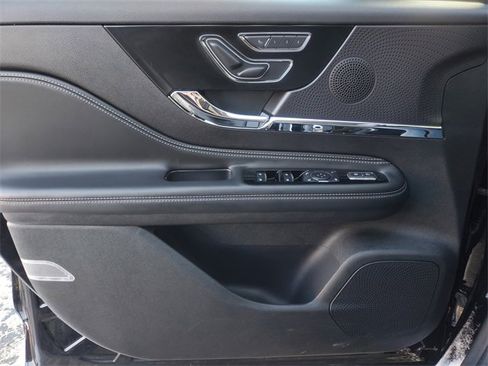 Certified 2024 Lincoln Corsair Reserve w/ Equipment Group 201A image 8