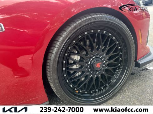Used 2024 Ford Mustang GT Premium RWD image 7