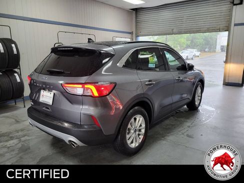 Used 2022 Ford Escape SE FWD image 5