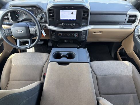 Used 2023 Ford F150 XLT image 14