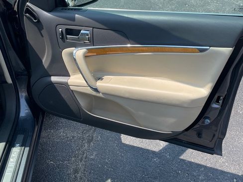 Used 2012 Lincoln MKZ AWD image 23
