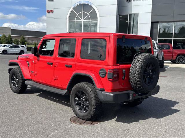 Used 2019 Jeep Wrangler Unlimited Sahara w/ Quick Order Package 24M Moab AWD/4WD image 6