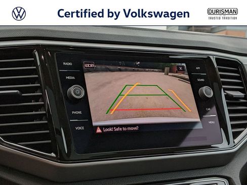 Certified 2023 Volkswagen Atlas SE w/ Panoramic Sunroof Package AWD/4WD image 17