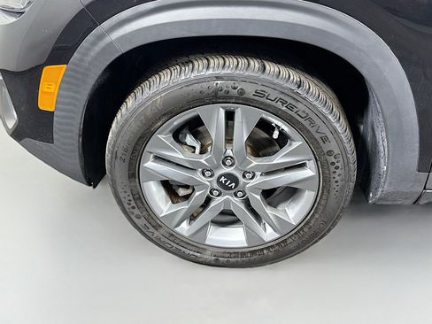 Used 2021 Kia Seltos S image 37