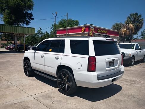 Used 2018 Chevrolet Tahoe 2WD w/ Remote Keyless Entry Package image 9