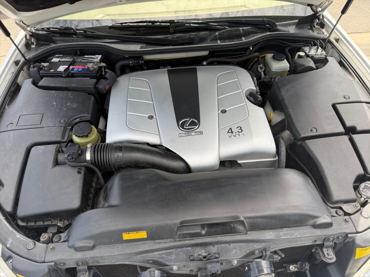 Used 2003 Lexus LS 430 RWD image 20