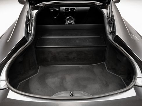 Used 2022 Aston Martin V8 Vantage image 63