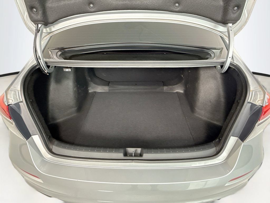 Certified 2022 Honda Civic Sport image 28