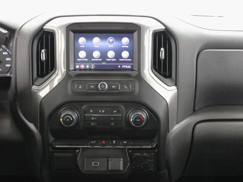 Used 2020 Chevrolet Silverado 1500 Custom w/ Custom Value Package image 52