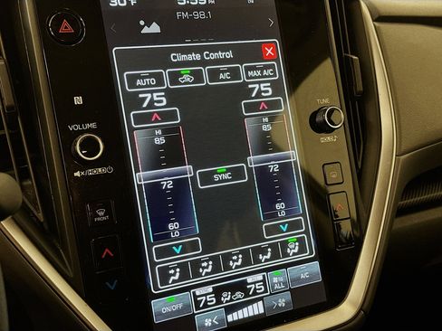 Used 2024 Subaru Crosstrek 2.0i Premium image 23