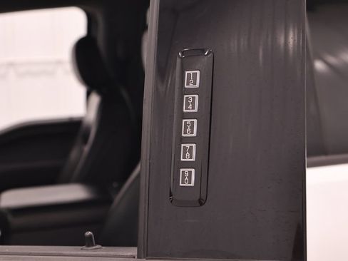 Certified 2023 Ford F550 4x4 Crew Cab Super Duty image 39