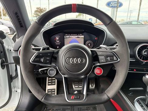 Used 2019 Audi TT RS image 9