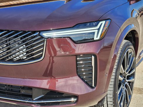 New 2026 Volvo XC90 B5 Ultra image 10