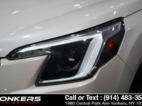Used 2022 Subaru Forester Touring image 53