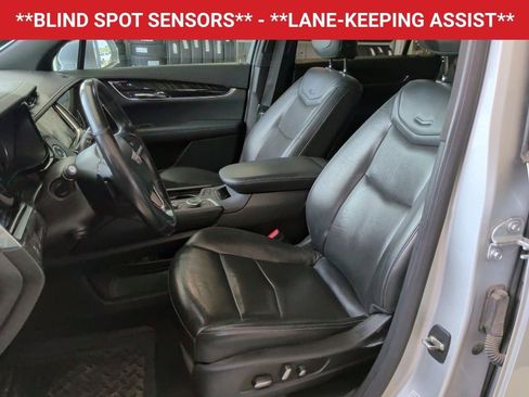 Used 2020 Cadillac XT6 Premium Luxury FWD image 10