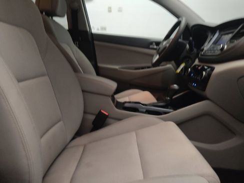 Used 2017 Hyundai Tucson SE w/ SE Popular Package 02 FWD image 21