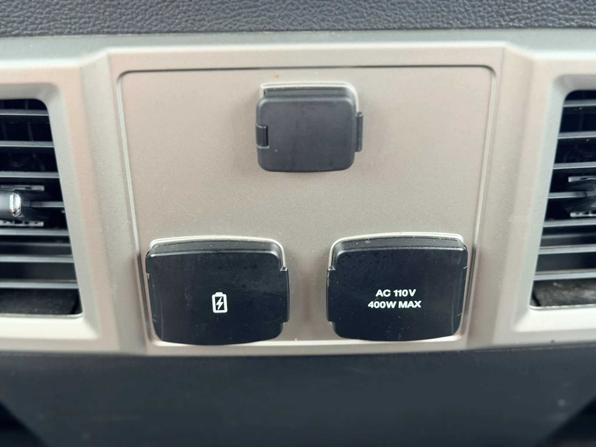 Used 2017 Ford F150 Lariat AWD/4WD image 31