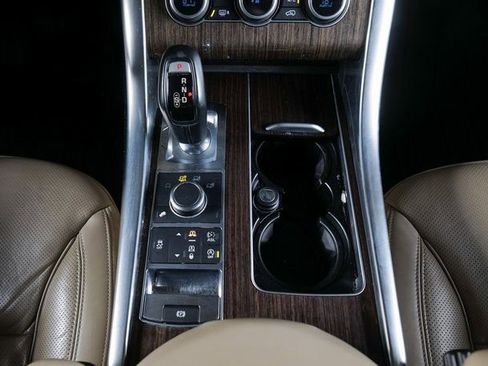 Used 2016 Land Rover Range Rover Sport HSE image 13