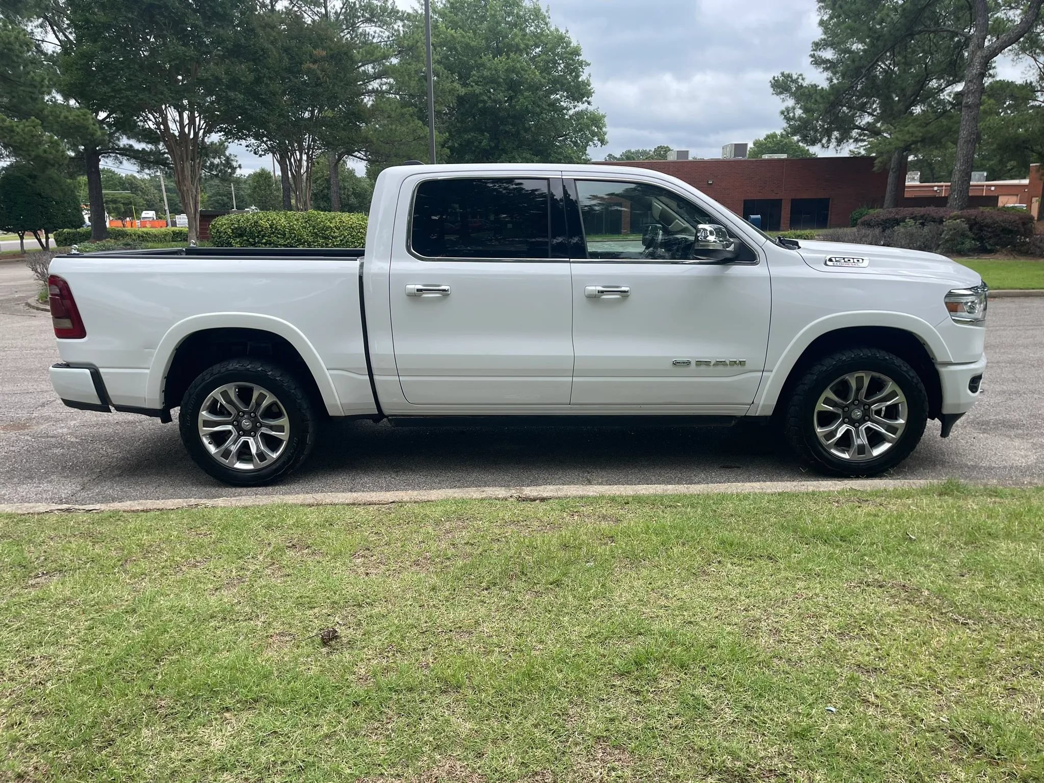 Used 2020 RAM 1500 Limited AWD/4WD image 6