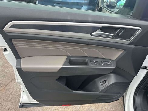 Used 2023 Volkswagen Atlas Cross Sport SEL R-Line image 16