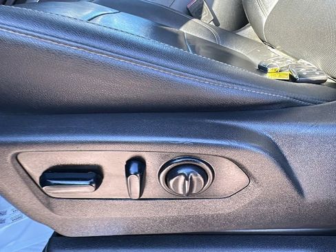 Used 2022 Chevrolet Silverado 2500 LTZ w/ LTZ Premium Package image 11