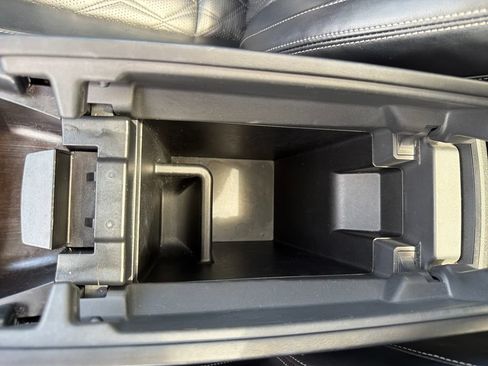 Used 2021 Nissan Rogue Platinum FWD image 41