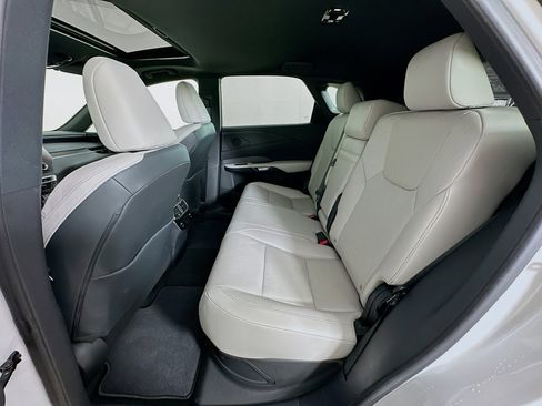 Used 2024 Lexus RX 350 image 29
