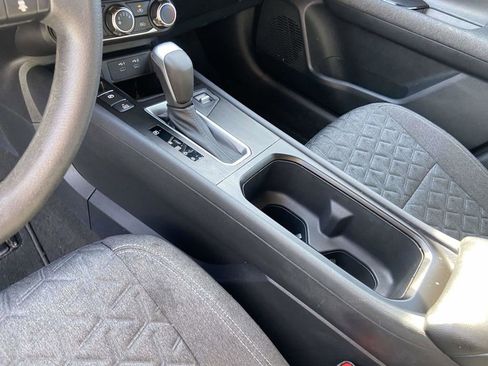 Used 2025 Nissan Kicks SV FWD image 19